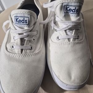 Keds Kids Classic Canvas Sneakers in Off-White
